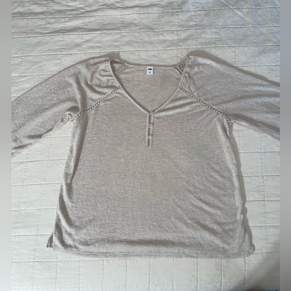 Beige Sheer Old Navy Long Sleeve Top with See-Through Details Size M